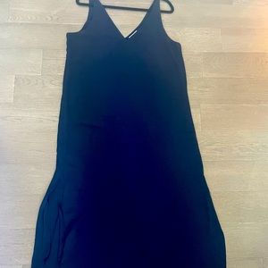 Aritzia navy slip dress. Size medium.
